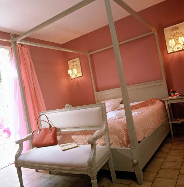 Vacances au Pied du Mont Ventoux Hôtel Restaurant de Charme Chambre Prestige Rose - Hôtel des Pins